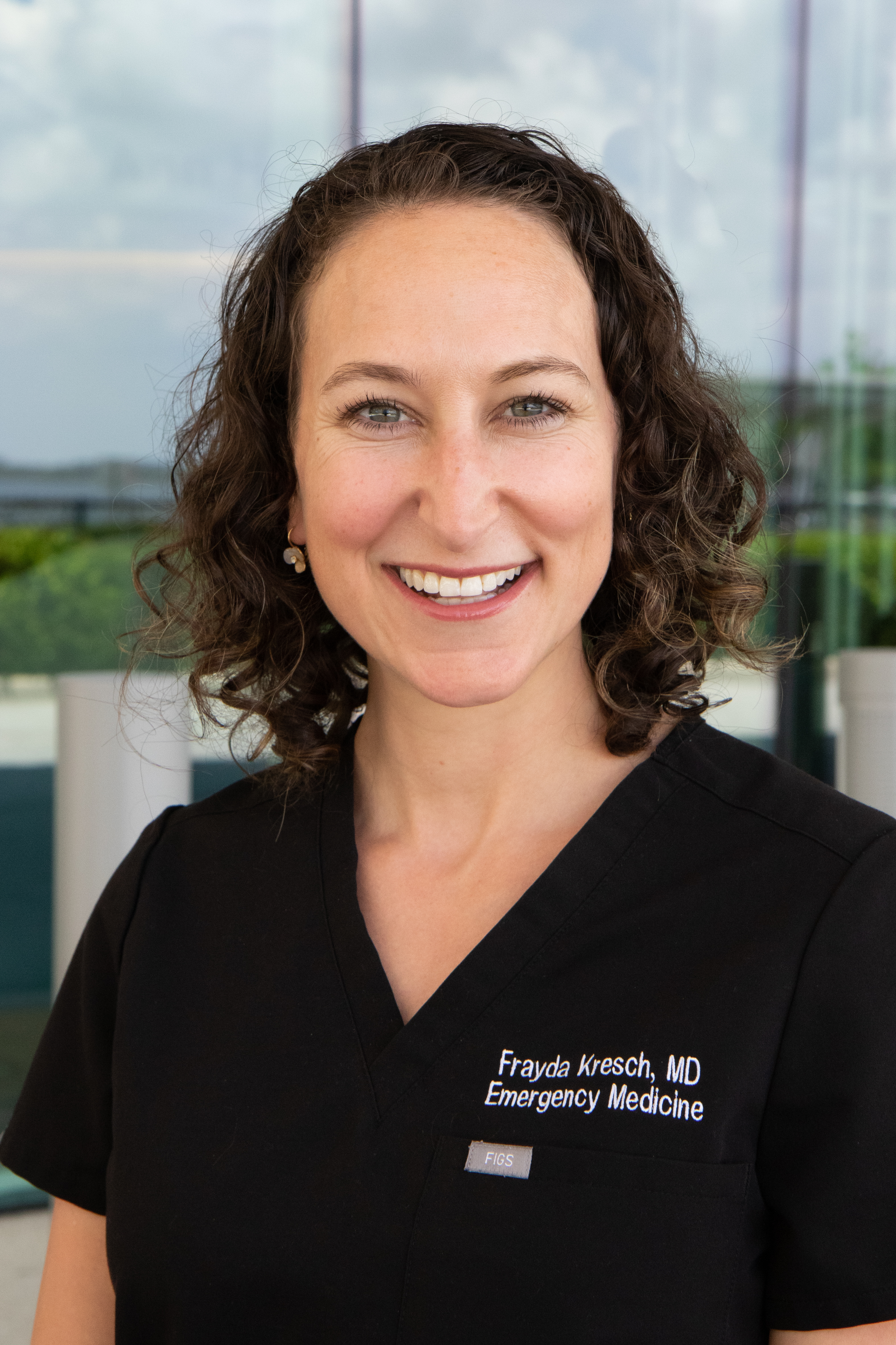 Dr. Frayda Kresch, MD — Board-Certified Emergency Medicine Physician and Medical Director of Restora Health